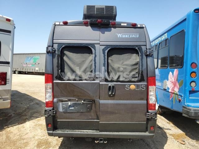 Photo 3 of 2023 WINNEBAGO SOLIS (VIN 3C6MRVJG2NE141710)