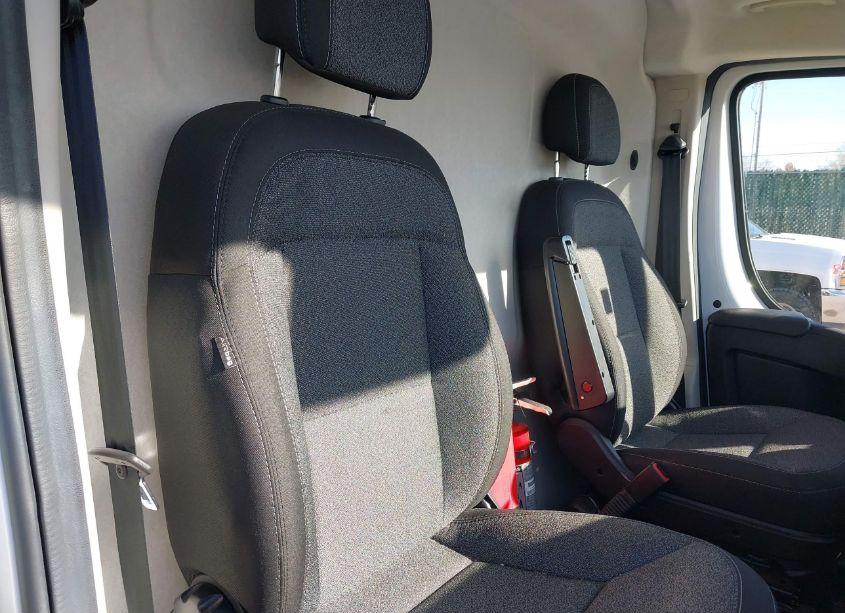 Photo 8 of 2022 Ram Promaster 3500 CARGO VAN HIGH ROOF 159 WB EXT (VIN 3C6MRVJG3NE125788)