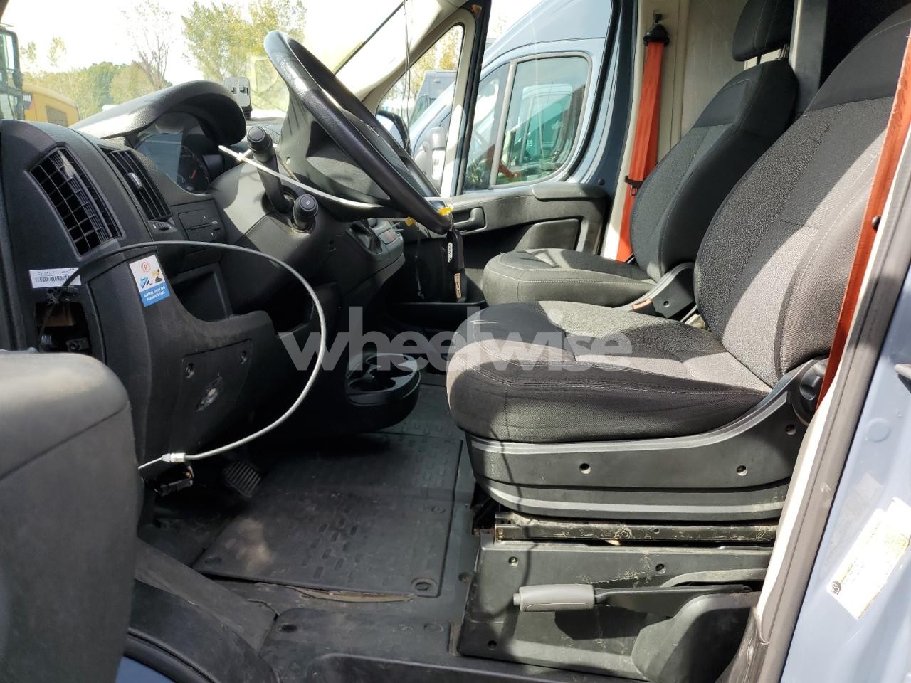 Photo 7 of 2021 RAM PROMASTER 3500 3500 HIGH (VIN 3C6MRVJG4ME536017)