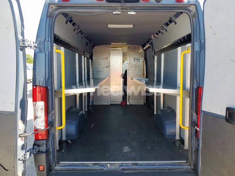 Photo 2 of 2021 RAM PROMASTER 3500 3500 HIGH (VIN 3C6MRVJG4ME579692)