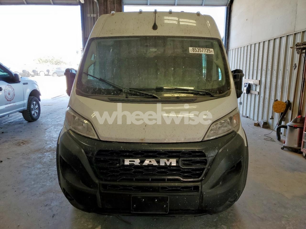 Photo 5 of 2023 RAM PROMASTER 3500 3500 HIGH (VIN 3C6MRVJG4PE599591)