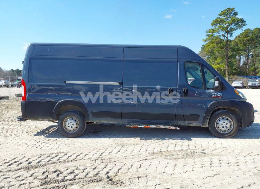 Photo 13 of 2022 Ram Promaster 3500 CARGO VAN HIGH ROOF 159 WB EXT (VIN 3C6MRVJG6NE116762)