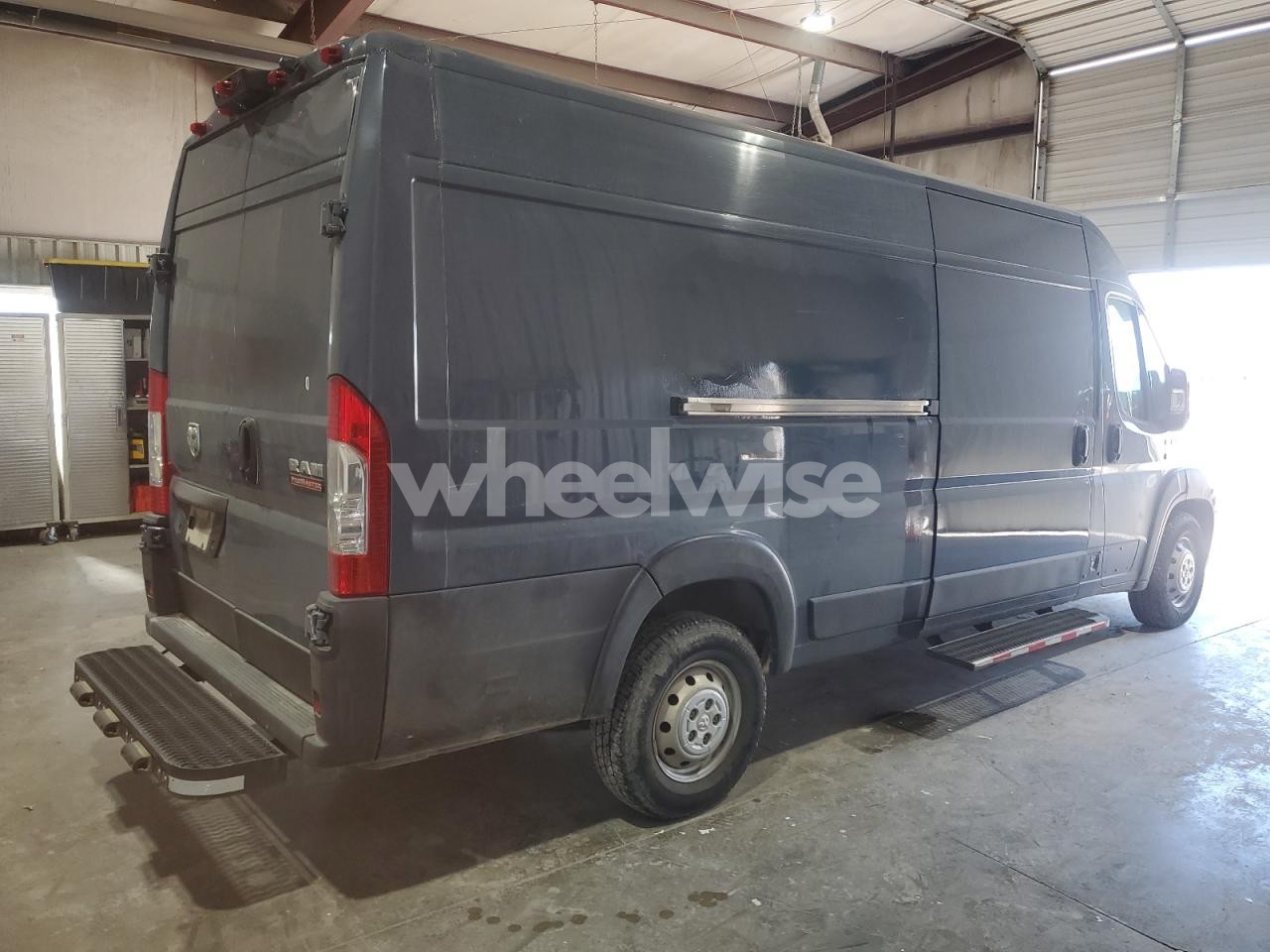 Photo 3 of 2021 RAM PROMASTER 3500 DELIVERY VAN N/A (VIN 3C6MRVJG7ME586281)