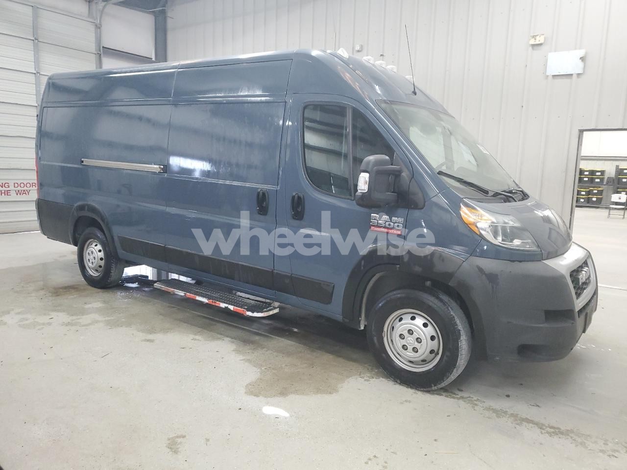 Photo 4 of 2021 RAM PROMASTER 3500 3500 HIGH (VIN 3C6MRVJGXME587330)