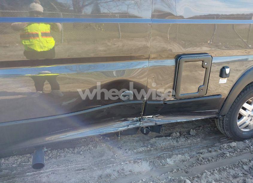 Photo 6 of 2022 Ram Promaster 3500 CARGO VAN HIGH ROOF 159 WB EXT (VIN 3C6MRVJGXNE140109)