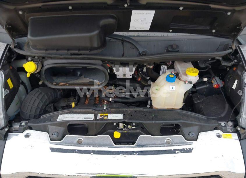 Photo 10 of 2022 Ram Promaster 3500 WINDOW VAN HIGH ROOF 159 WB EXT (VIN 3C6MRVUG2NE101722)