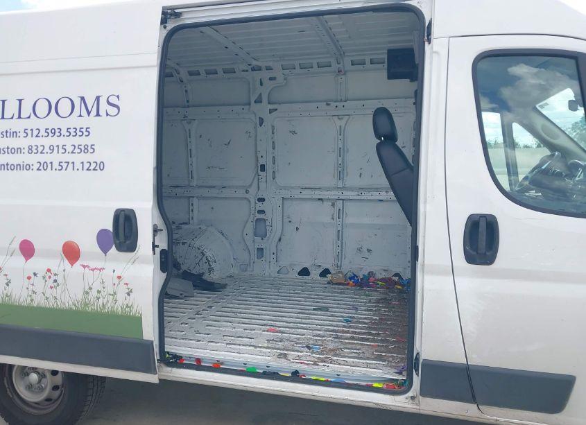 Photo 8 of 2022 Ram Promaster 3500 HIGH ROOF 136 WB (VIN 3C6MRVXG4NE105329)