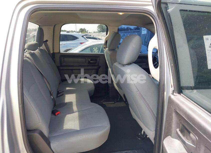 Photo 8 of 2019 Ram 1500 CLASSIC TRADESMAN 4X2 5'7 BOX (VIN 3C6RR6KG0KG705946)