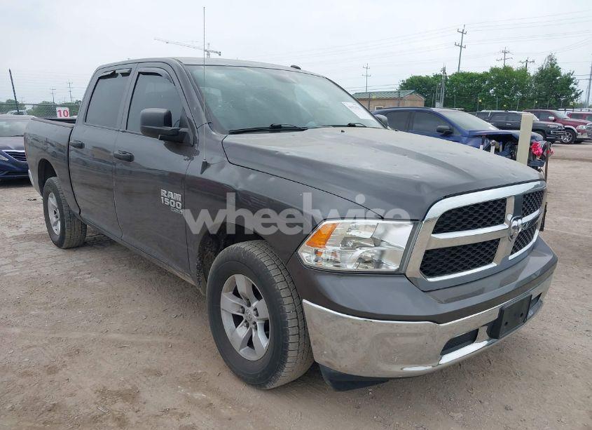 2022 Ram 1500 CLASSIC TRADESMAN 4X2 5'7 BOX (VIN 3C6RR6KG2NG205761) main photo
