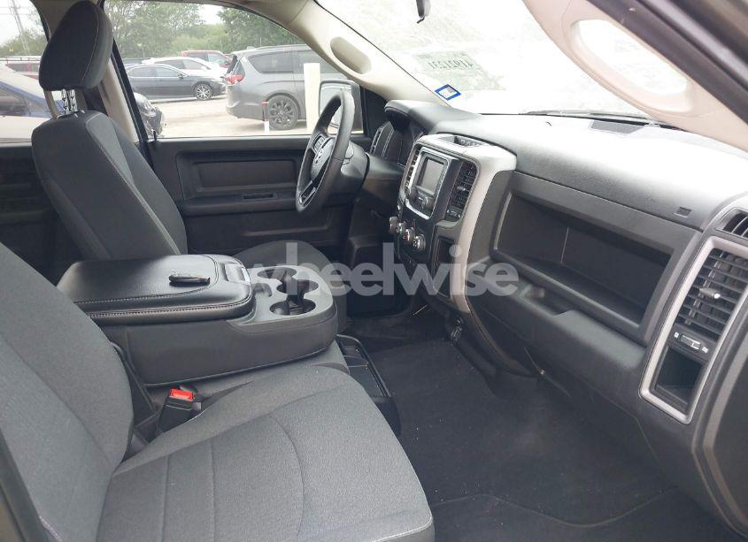 Photo 5 of 2022 Ram 1500 CLASSIC TRADESMAN 4X2 5'7 BOX (VIN 3C6RR6KG2NG205761)