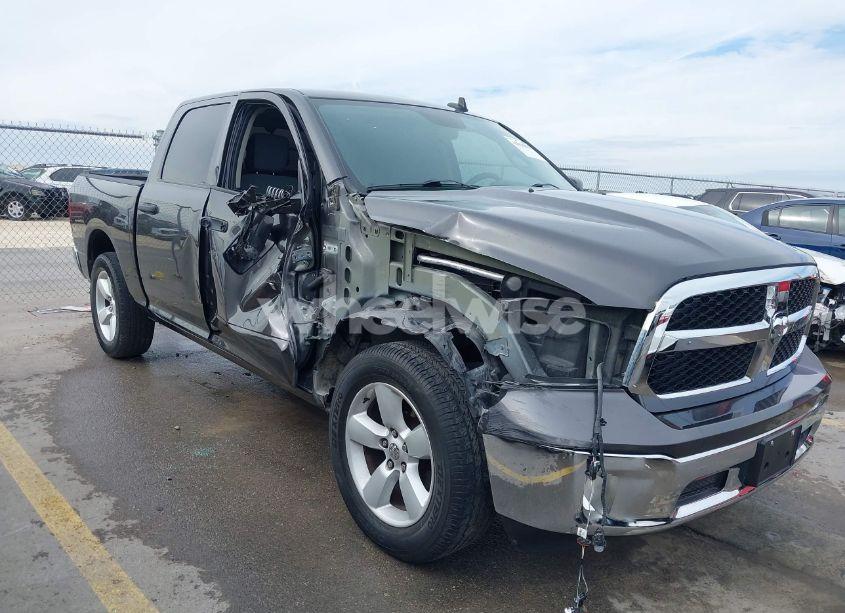 2022 Ram 1500 CLASSIC TRADESMAN 4X2 5'7 BOX (VIN 3C6RR6KG3NG307425) main photo