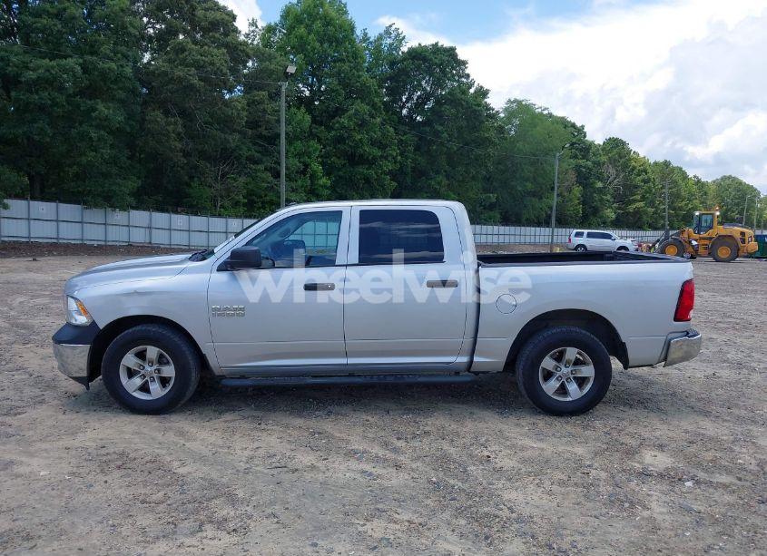 Photo 14 of 2018 Ram 1500 TRADESMAN 4X2 5'7 BOX (VIN 3C6RR6KG4JG252350)
