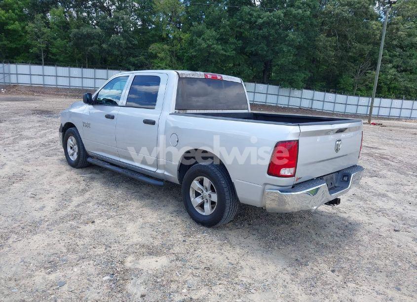 Photo 3 of 2018 Ram 1500 TRADESMAN 4X2 5'7 BOX (VIN 3C6RR6KG4JG252350)