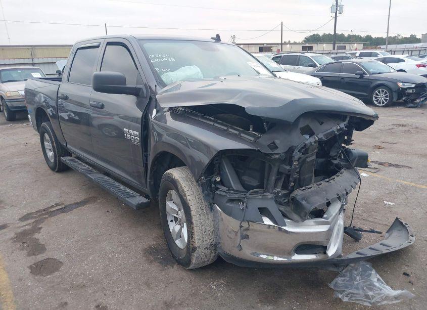 2022 Ram 1500 CLASSIC TRADESMAN 4X2 5'7 BOX (VIN 3C6RR6KG6NG310402) main photo