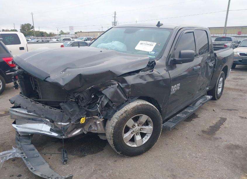 Photo 2 of 2022 Ram 1500 CLASSIC TRADESMAN 4X2 5'7 BOX (VIN 3C6RR6KG6NG310402)