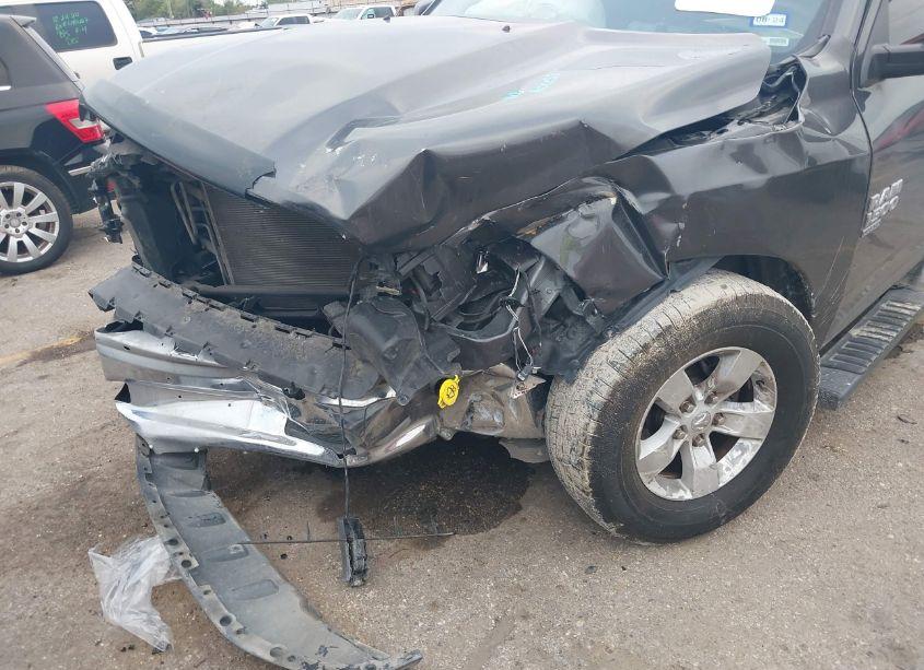 Photo 6 of 2022 Ram 1500 CLASSIC TRADESMAN 4X2 5'7 BOX (VIN 3C6RR6KG6NG310402)