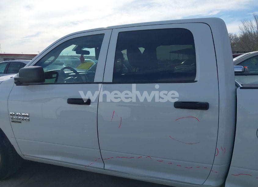 Photo 14 of 2022 Ram 1500 CLASSIC (VIN 3C6RR6KG9NG388334)