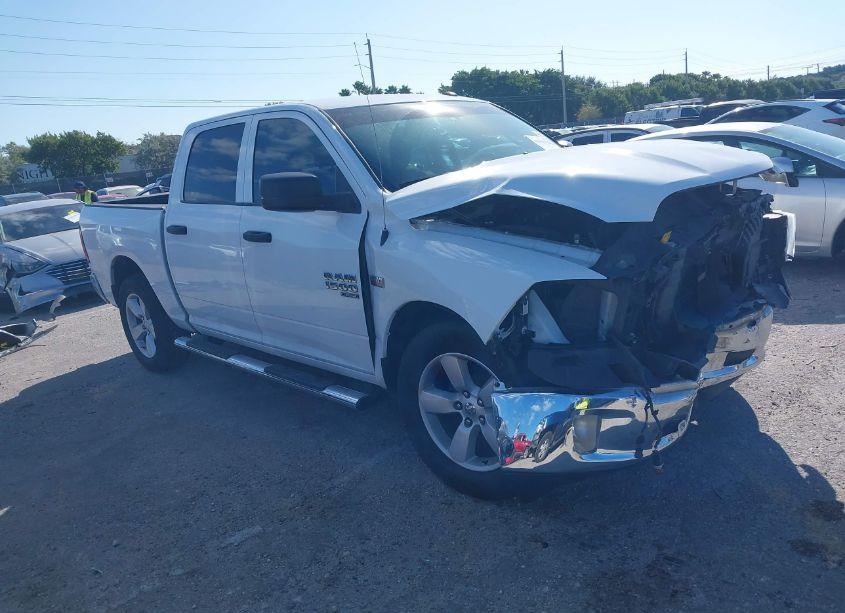 2021 Ram 1500 CLASSIC TRADESMAN 4X2 5'7 BOX (VIN 3C6RR6KT1MG708242) main photo