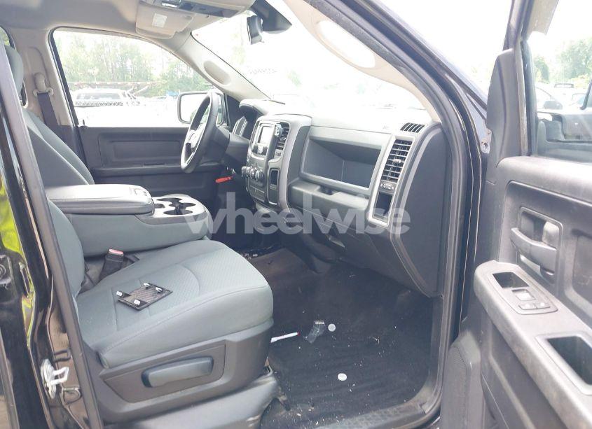 Photo 5 of 2015 Ram 1500 EXPRESS (VIN 3C6RR6KT3FG687249)