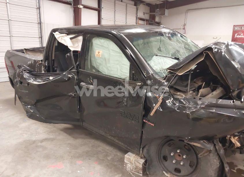 Photo 12 of 2016 Ram 1500 EXPRESS (VIN 3C6RR6KT3GG249798)