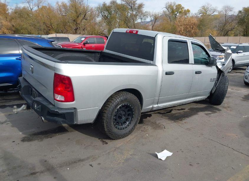 Photo 4 of 2016 Ram 1500 EXPRESS (VIN 3C6RR6KT5GG249687)