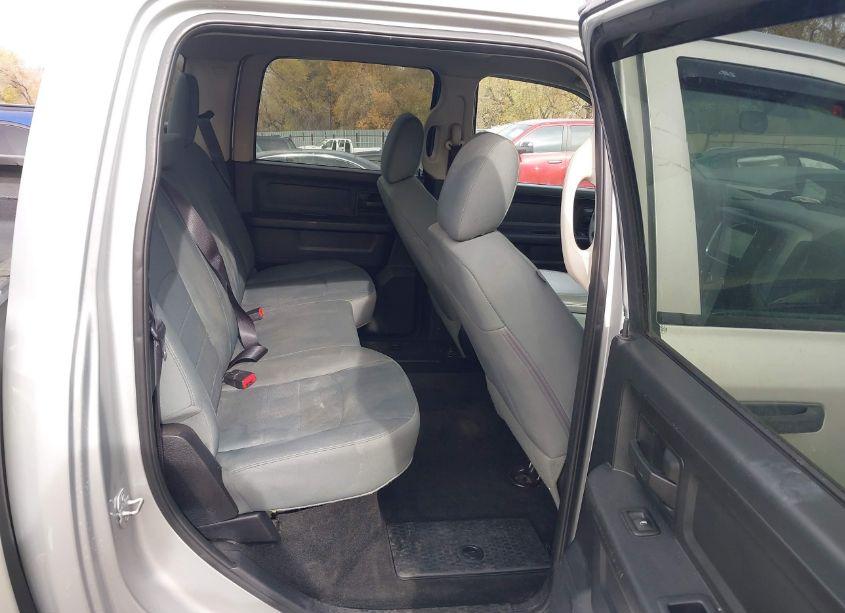 Photo 8 of 2016 Ram 1500 EXPRESS (VIN 3C6RR6KT5GG249687)