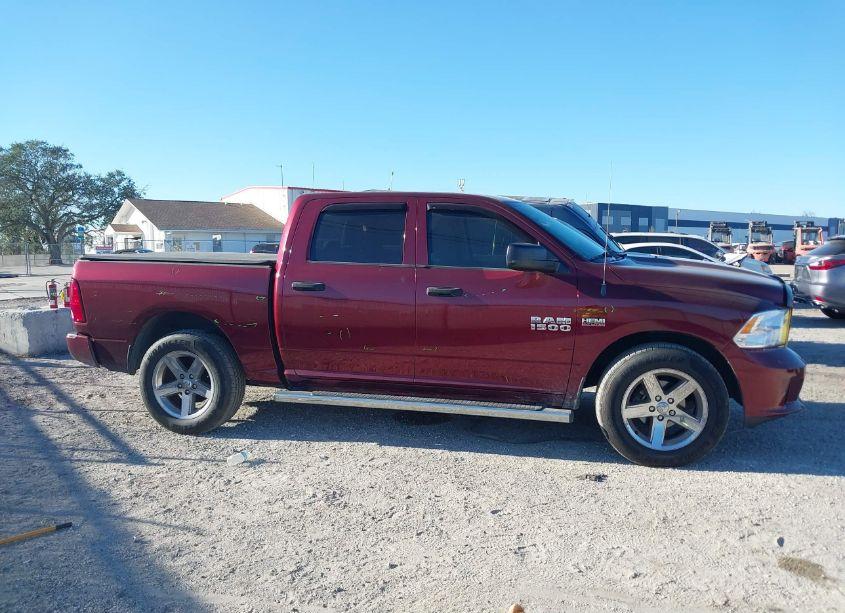 Photo 14 of 2017 Ram 1500 EXPRESS 4X2 5'7 BOX (VIN 3C6RR6KT5HG520829)