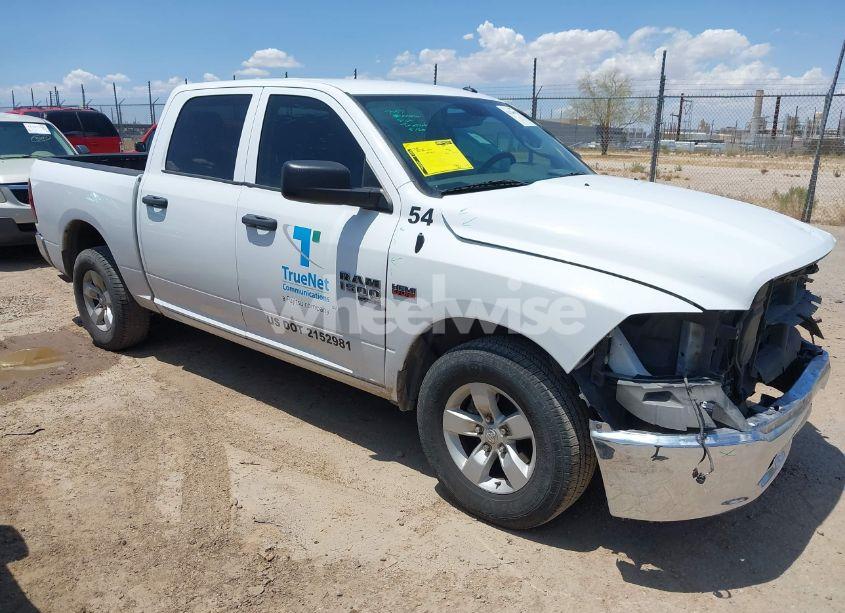 2020 Ram 1500 CLASSIC TRADESMAN 4X2 5'7 BOX (VIN 3C6RR6KT6LG134123) main photo