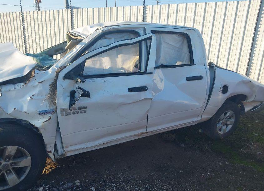 Photo 14 of 2018 Ram 1500 TRADESMAN 4X2 5'7 BOX (VIN 3C6RR6KT9JG252308)