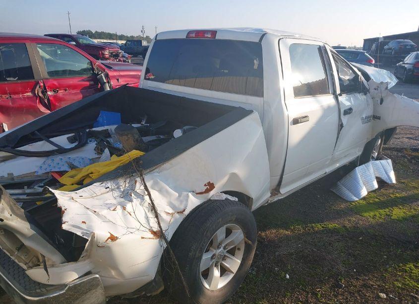 Photo 4 of 2018 Ram 1500 TRADESMAN 4X2 5'7 BOX (VIN 3C6RR6KT9JG252308)