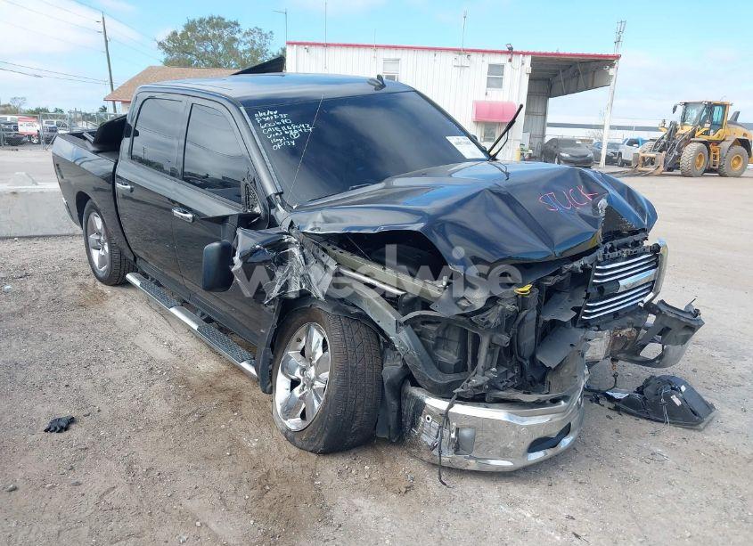 2017 Ram 1500 BIG HORN 4X2 5'7 BOX (VIN 3C6RR6LT0HG640424) main photo