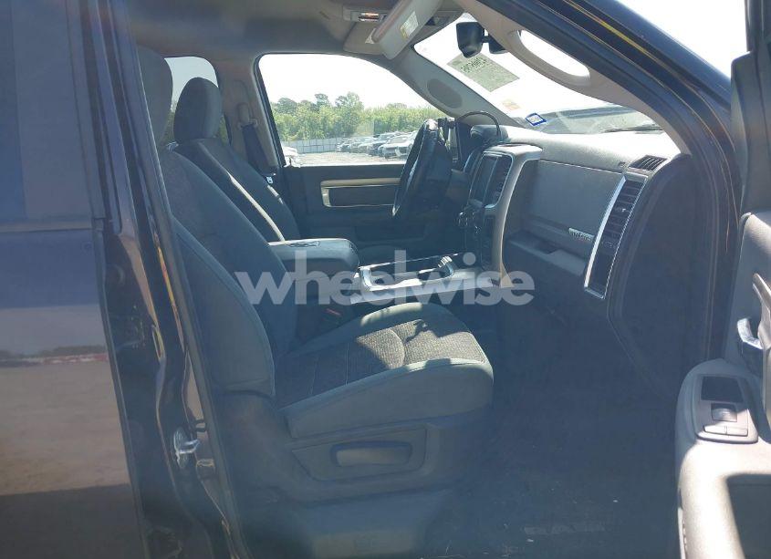 Photo 5 of 2017 Ram 1500 LONE STAR 4X2 5'7 BOX (VIN 3C6RR6LT2HG604668)