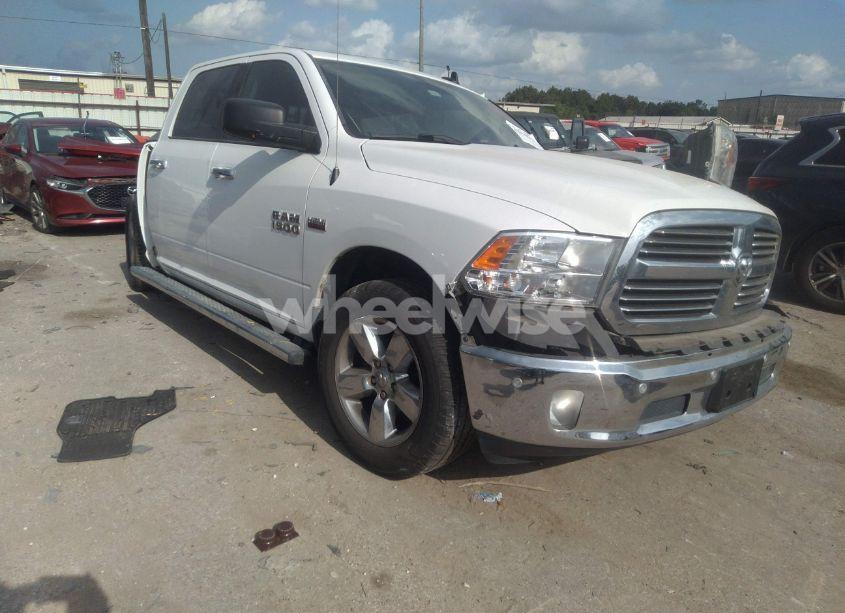 2017 Ram 1500 LONE STAR 4X2 5'7 BOX (VIN 3C6RR6LT6HG734551) main photo
