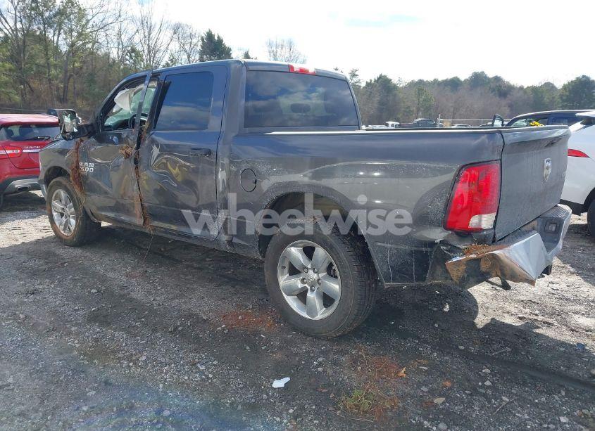 Photo 3 of 2022 Ram 1500 CLASSIC TRADESMAN 4X4 5'7 BOX (VIN 3C6RR7KG3NG285271)