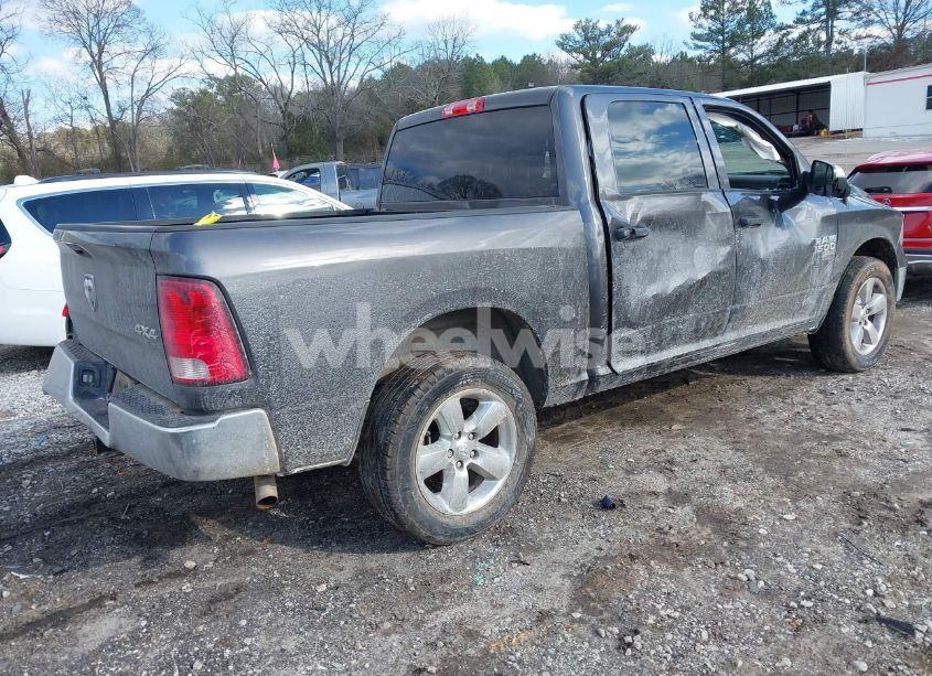 Photo 4 of 2022 Ram 1500 CLASSIC TRADESMAN 4X4 5'7 BOX (VIN 3C6RR7KG3NG285271)