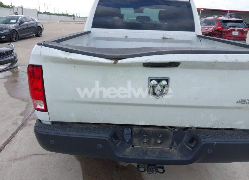 Photo 6 of 2022 Ram 1500 CLASSIC TRADESMAN 4X4 5'7 BOX (VIN 3C6RR7KG3NG301503)