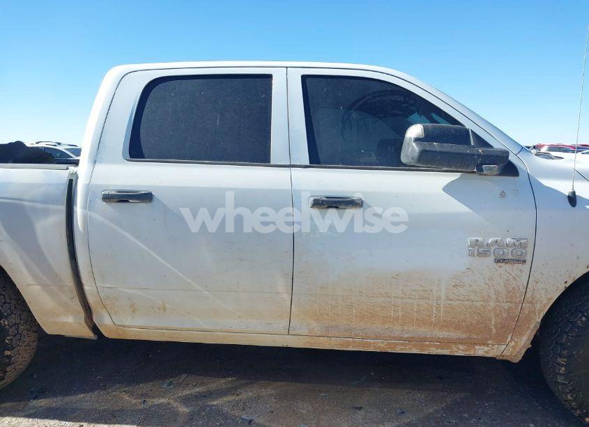 Photo 11 of 2022 Ram 1500 CLASSIC TRADESMAN 4X4 5'7 BOX (VIN 3C6RR7KG3NG413413)