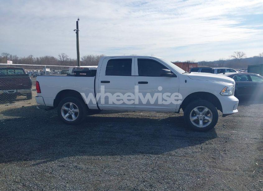 Photo 14 of 2018 Ram 1500 EXPRESS 4X4 5'7 BOX (VIN 3C6RR7KG7JG198449)