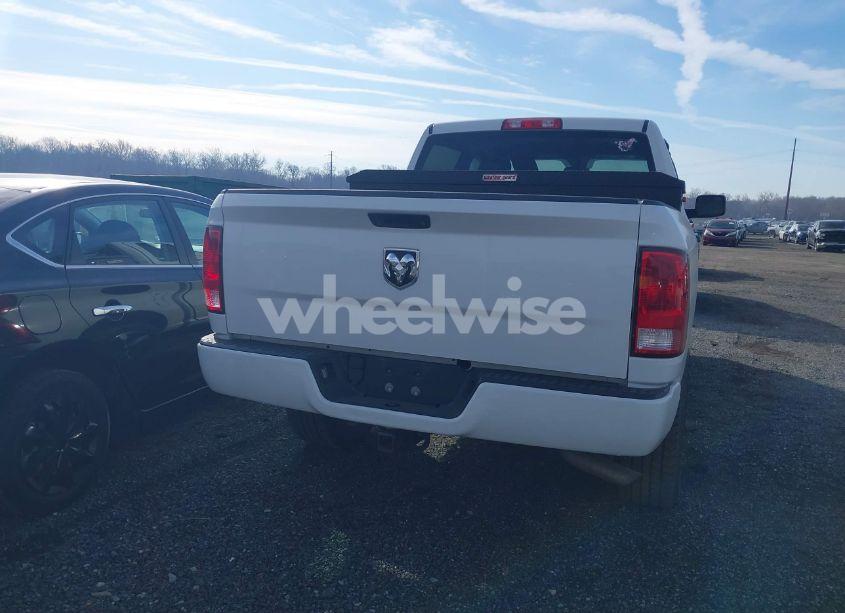 Photo 17 of 2018 Ram 1500 EXPRESS 4X4 5'7 BOX (VIN 3C6RR7KG7JG198449)