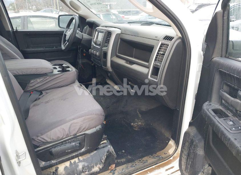 Photo 5 of 2023 Ram 1500 CLASSIC TRADESMAN 4X4 5'7 BOX (VIN 3C6RR7KGXPG668370)