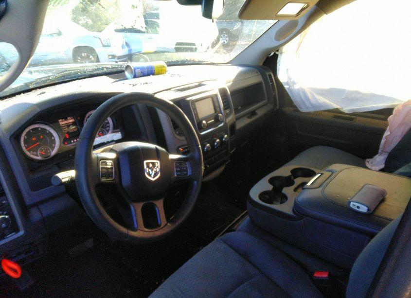 Photo 5 of 2016 Ram 1500 EXPRESS (VIN 3C6RR7KT0GG357219)