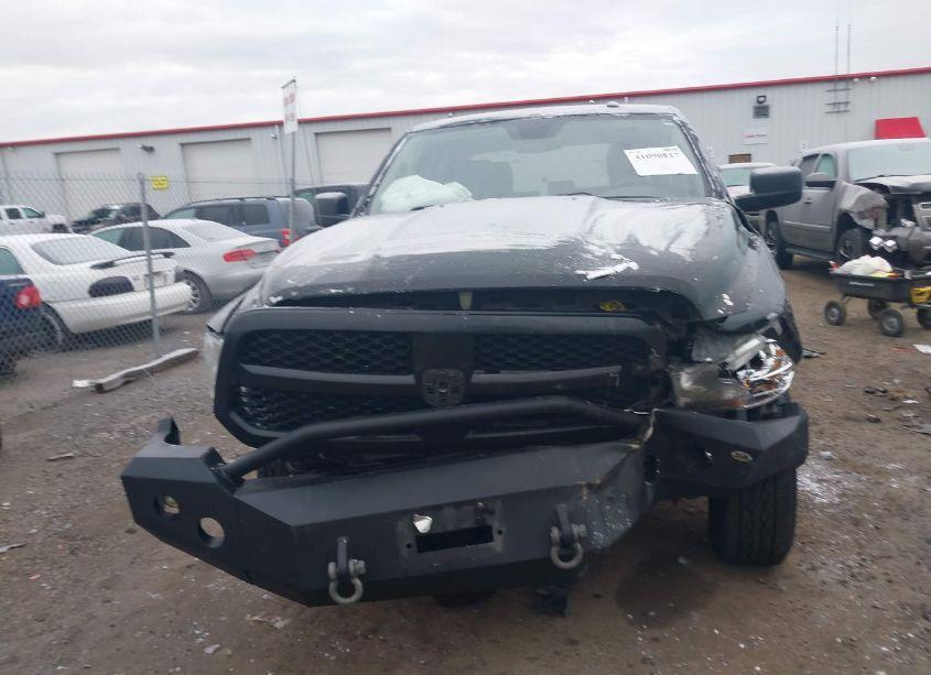 Photo 12 of 2017 Ram 1500 EXPRESS 4X4 5'7 BOX (VIN 3C6RR7KT0HG696208)