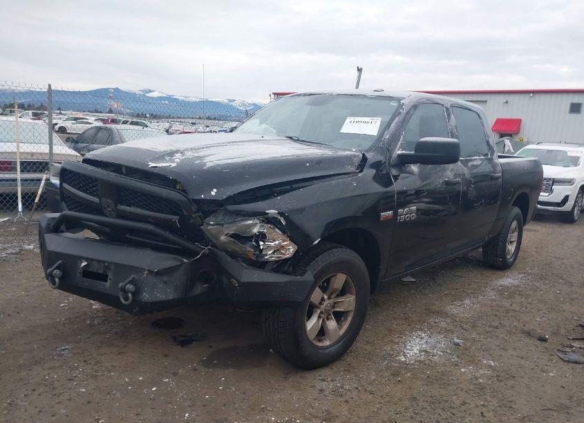 Photo 2 of 2017 Ram 1500 EXPRESS 4X4 5'7 BOX (VIN 3C6RR7KT0HG696208)