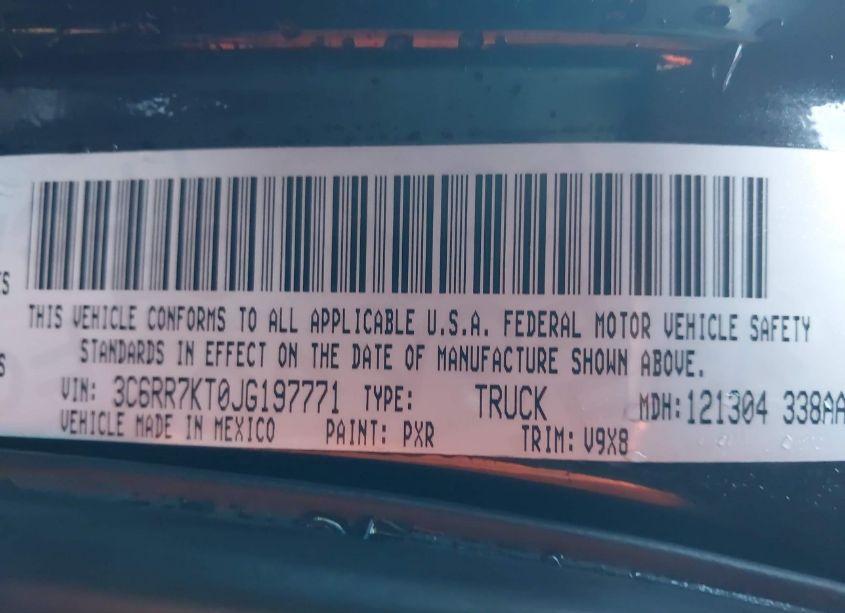 Photo 9 of 2018 Ram 1500 EXPRESS 4X4 5'7 BOX (VIN 3C6RR7KT0JG197771)