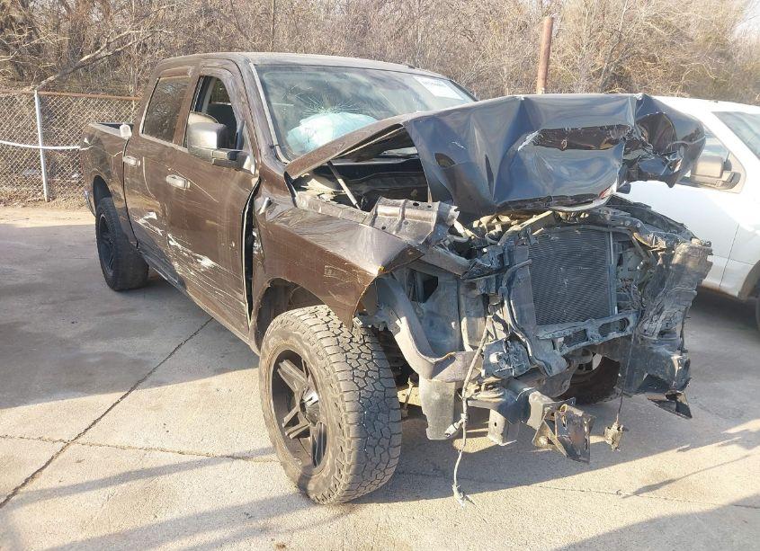 2016 Ram 1500 TRADESMAN (VIN 3C6RR7KT1GG271482) main photo