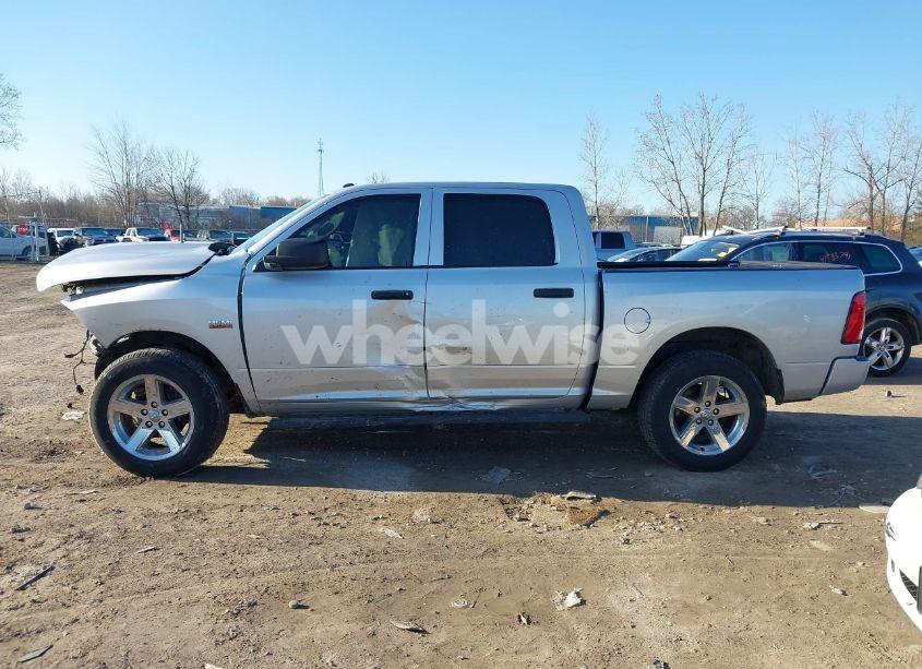 Photo 14 of 2017 Ram 1500 EXPRESS 4X4 5'7 BOX (VIN 3C6RR7KT1HG793157)