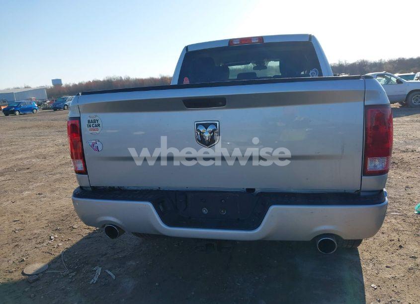 Photo 16 of 2017 Ram 1500 EXPRESS 4X4 5'7 BOX (VIN 3C6RR7KT1HG793157)