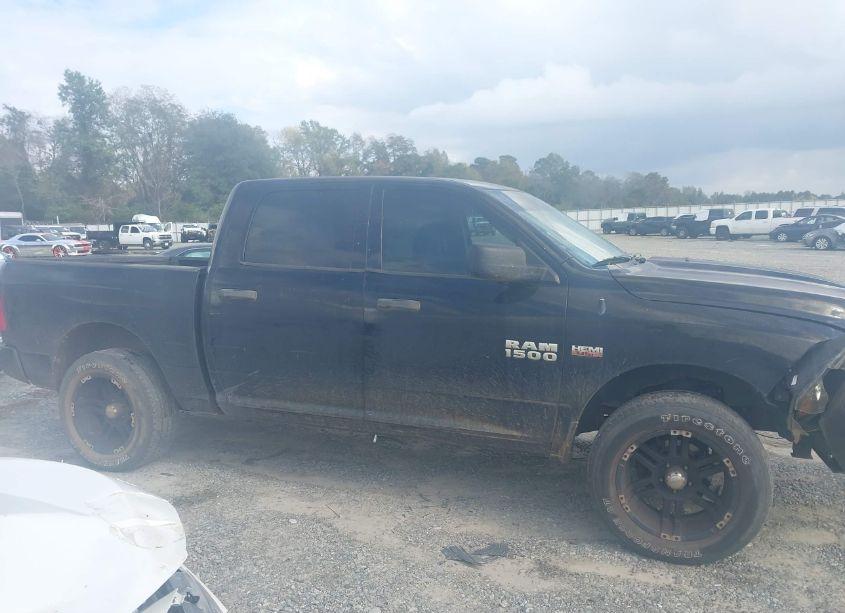 Photo 13 of 2014 Ram 1500 EXPRESS (VIN 3C6RR7KT2EG210400)