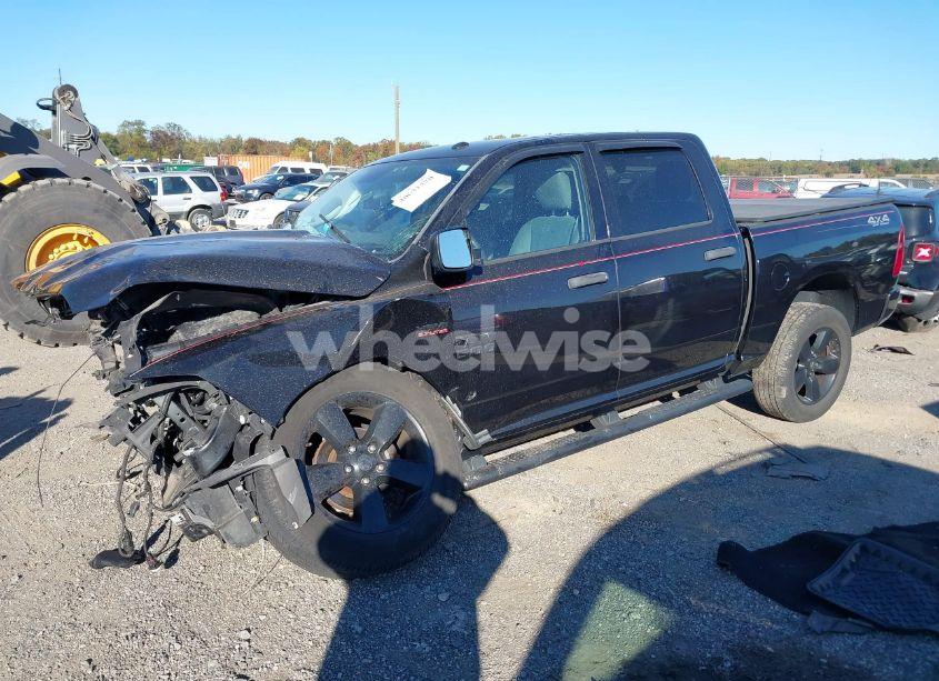 Photo 2 of 2016 Ram 1500 EXPRESS (VIN 3C6RR7KT2GG266002)