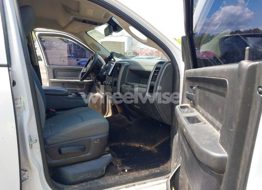 Photo 5 of 2016 Ram 1500 EXPRESS (VIN 3C6RR7KT2GG296147)